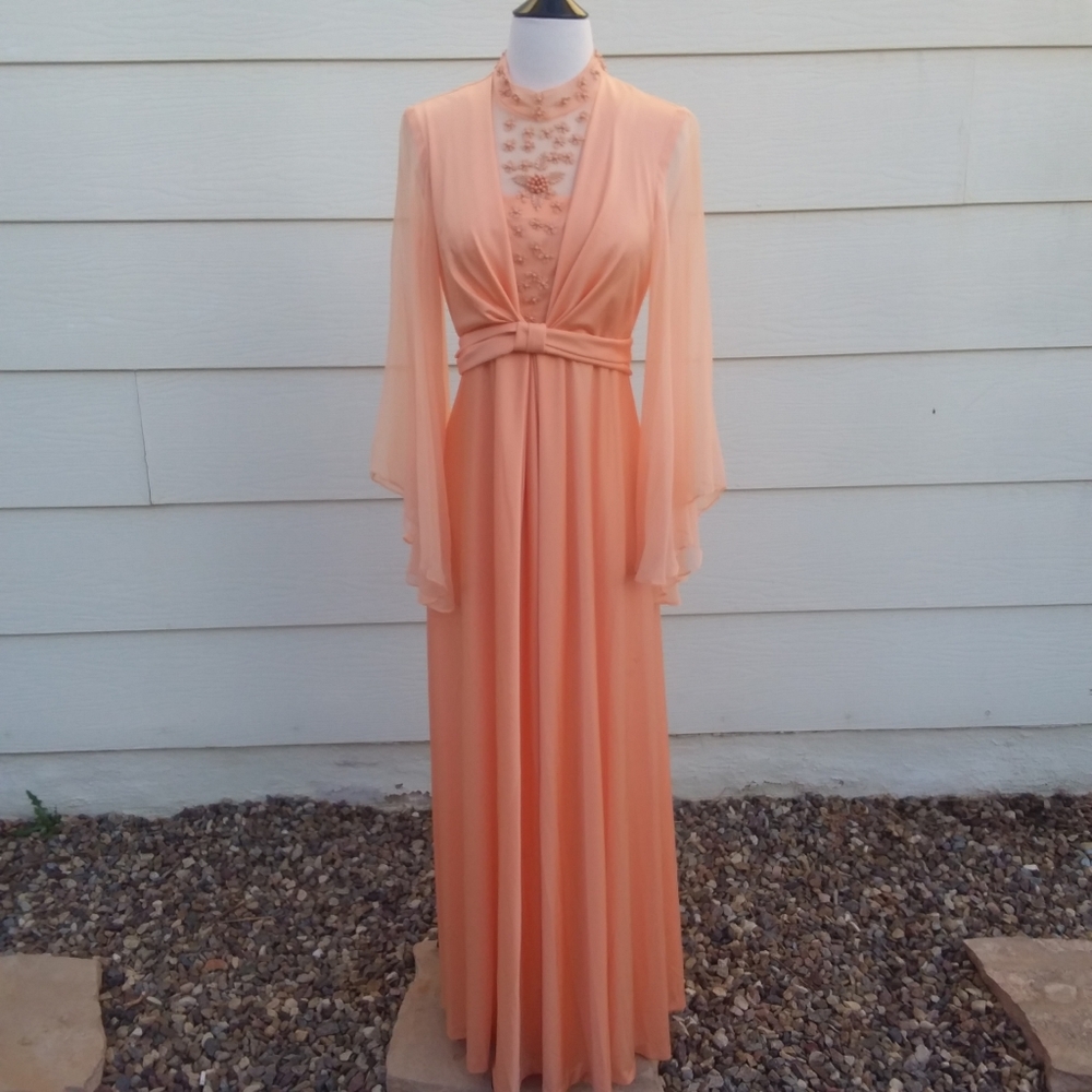 Elegant Coral Vintage Dress